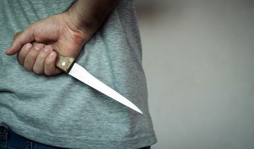 В Нахчыване муж нанес жене ножевые ранения В Нахчыване муж нанес жене ножевые ранения