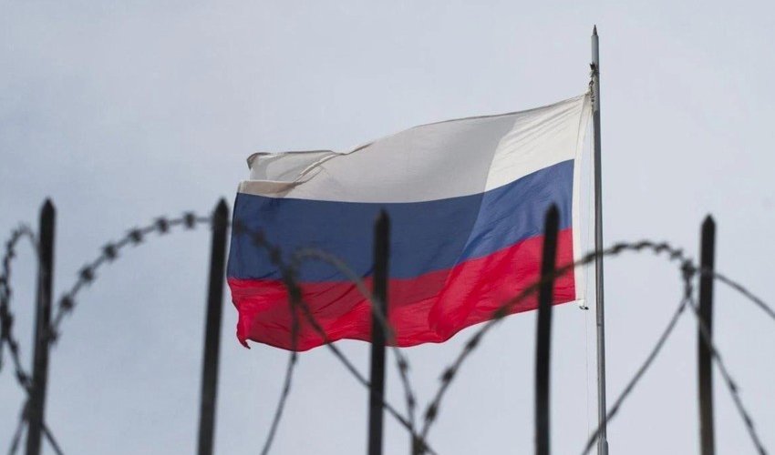 В 17-й пакет санкций в отношении России ЕС включит 150 танкеров В 17-й пакет санкций в отношении России ЕС включит 150 танкеров