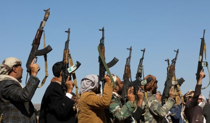 ABŞ Yəməndə husiləri bombalamağı dayandıracaq ABŞ Yəməndə husiləri bombalamağı dayandıracaq