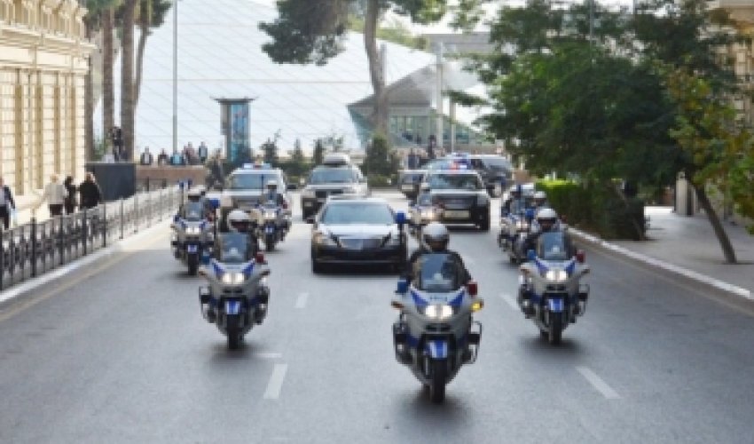 Vehicles from Presidential Security Service sold at auction Vehicles from Presidential Security Service sold at auction