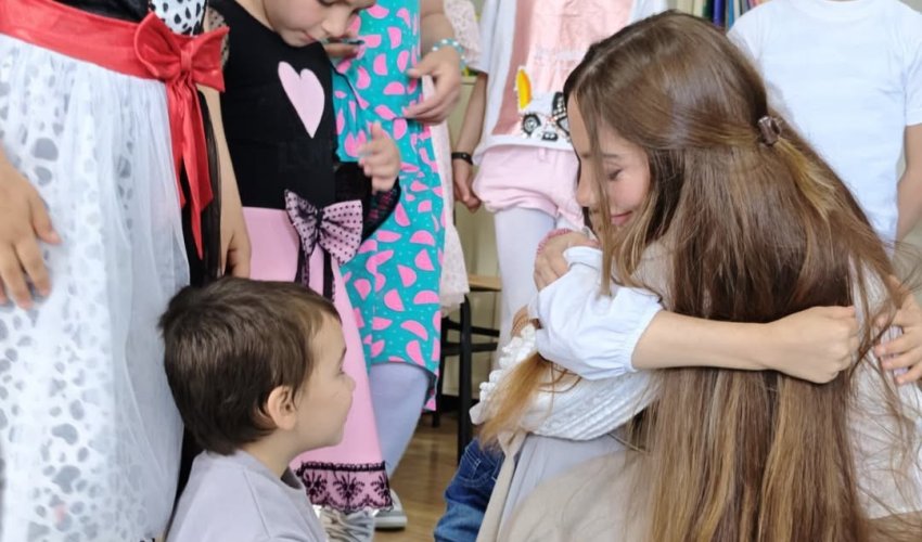 Arzu Aliyeva visits “Umid Yeri” children’s shelter Arzu Aliyeva visits “Umid Yeri” children’s shelter