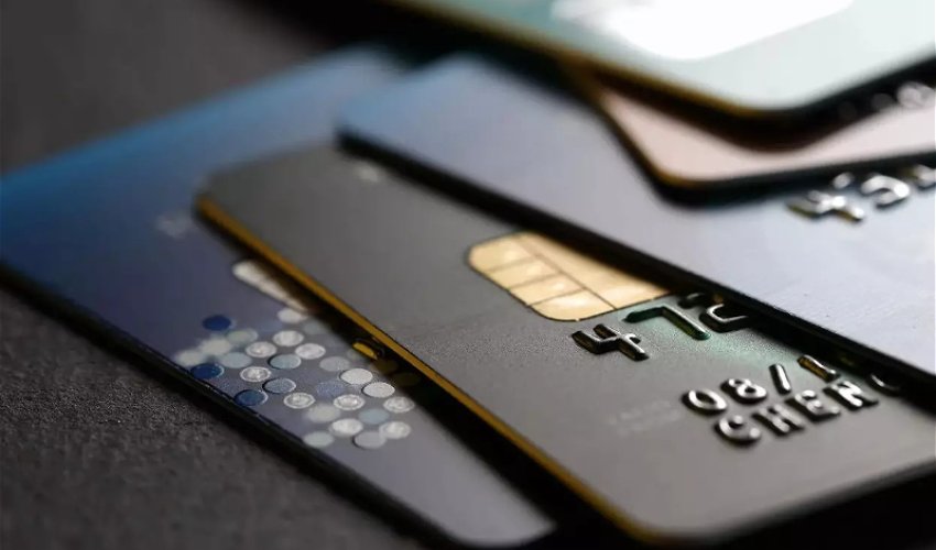 Ötən gün vətəndaşların bank kartlarından 11 min manatdan çox pul oğurlanıb