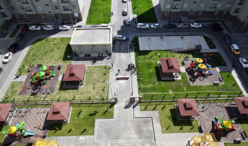 Hərbi qulluqçulara mənzillər verilib