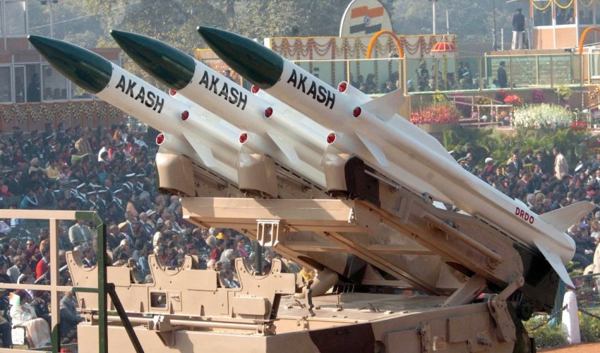 Hindistan Ermənistana 710 milyon dollarlıq silah göndərir