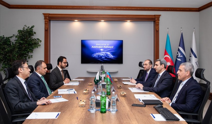 Azərbaycan və Pakistan arasında dəmiryol sahəsində əməkdaşlığın perspektivləri müzakirə olunub Azərbaycan və Pakistan arasında dəmiryol sahəsində əməkdaşlığın perspektivləri müzakirə olunub