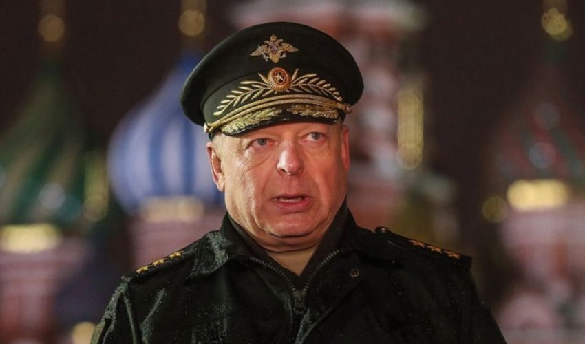 Путин уволил главкома Сухопутных войск Путин уволил главкома Сухопутных войск