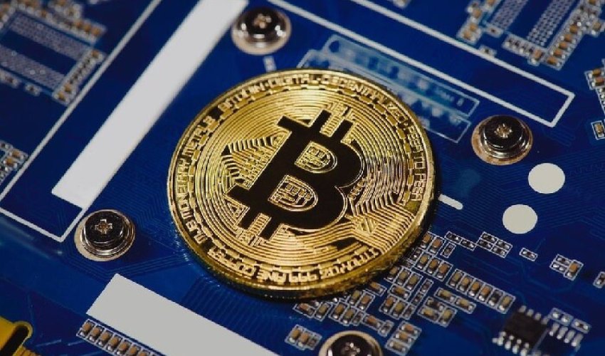 Крупнейшая криптобиржа США Coinbase подверглась хакерской атаке Крупнейшая криптобиржа США Coinbase подверглась хакерской атаке