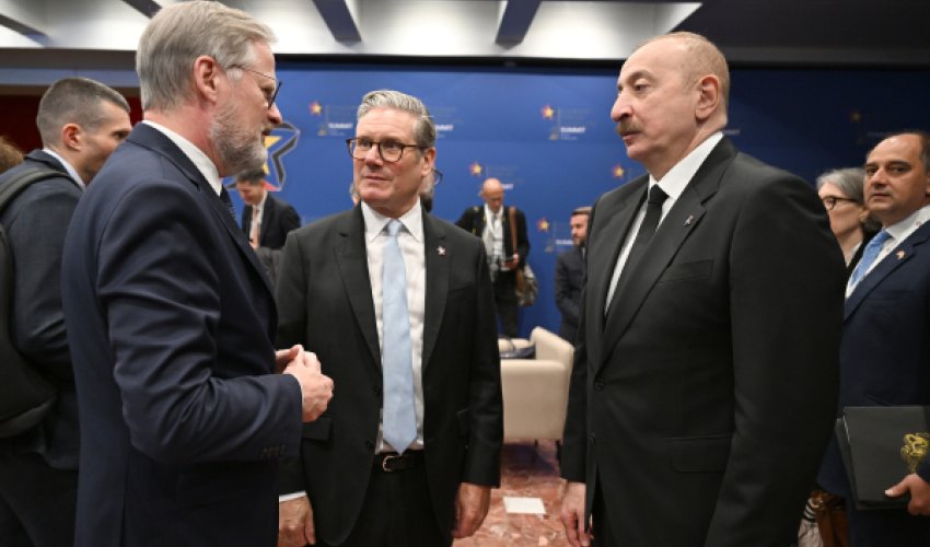Aliyev, Pashinyan speak briefly at Tirana summit Aliyev, Pashinyan speak briefly at Tirana summit