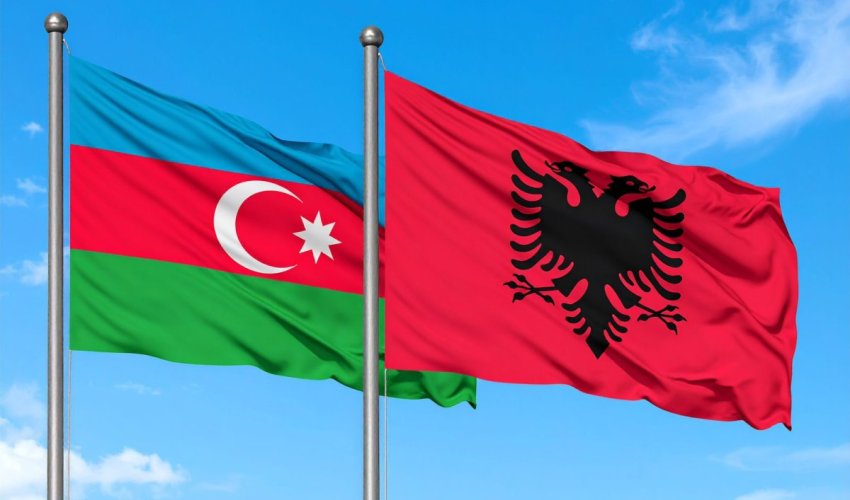Shell exits Albania, government invites SOCAR to step in Shell exits Albania, government invites SOCAR to step in