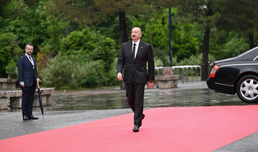 Prezidentin Albaniya səfərindən görüntülər - Yenilənib Prezidentin Albaniya səfərindən görüntülər - Yenilənib