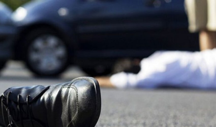 В Сумгайыте автомобиль сбил насмерть пешехода В Сумгайыте автомобиль сбил насмерть пешехода