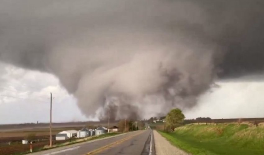 ABŞ-da tornado nəticəsində 21 nəfər ölüb, çox sayda yaralı var ABŞ-da tornado nəticəsində 21 nəfər ölüb, çox sayda yaralı var