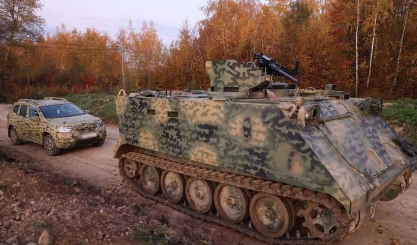 Италия передаст Украине сотни списанных БТР Италия передаст Украине сотни списанных БТР