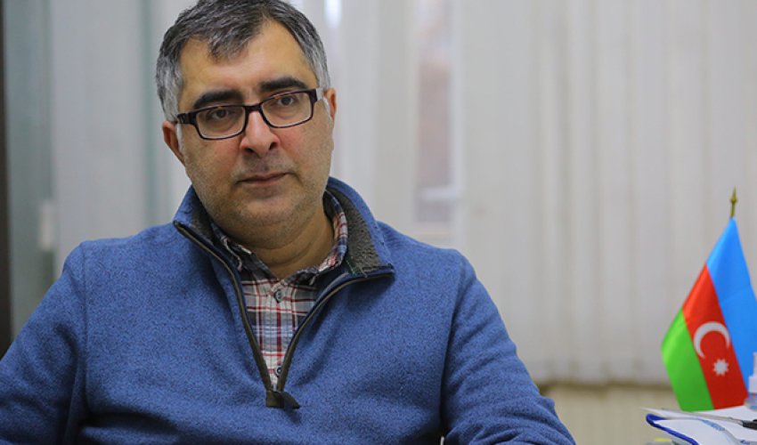 Anar Məmmədlinin məhkəməsi başlayır Anar Məmmədlinin məhkəməsi başlayır