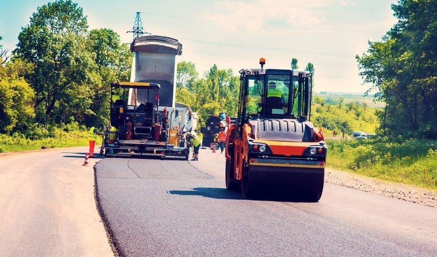 Qusarda 6 yaşayış məntəqəsini birləşdirən yollar əsaslı təmir edilir Qusarda 6 yaşayış məntəqəsini birləşdirən yollar əsaslı təmir edilir