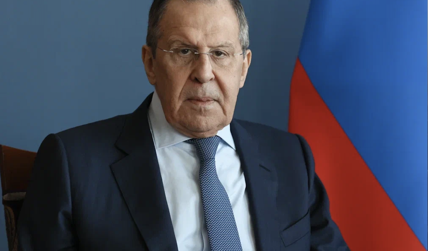 Lavrov Ermənistanda səfərdədir Lavrov Ermənistanda səfərdədir