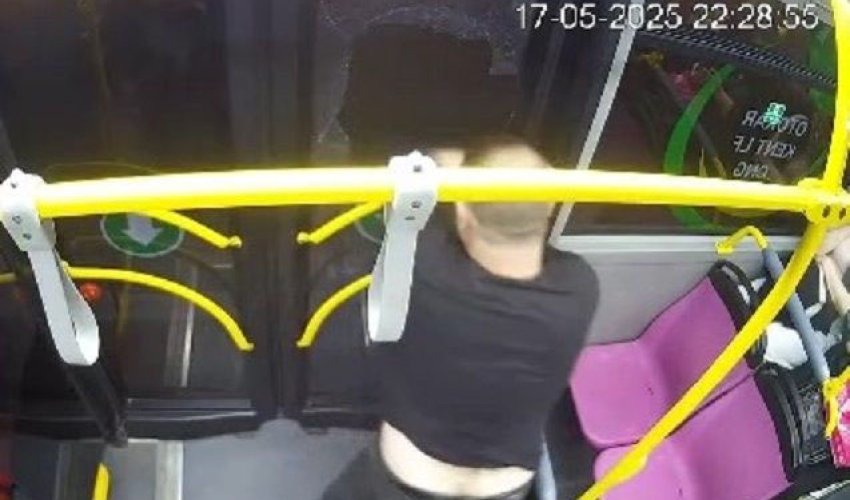 Yasamalda avtobusun şüşəsini sındıran şəxs saxlanılıb Yasamalda avtobusun şüşəsini sındıran şəxs saxlanılıb