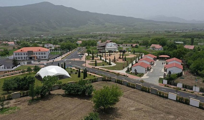 Xocalıya növbəti köç yola salınıb Xocalıya növbəti köç yola salınıb