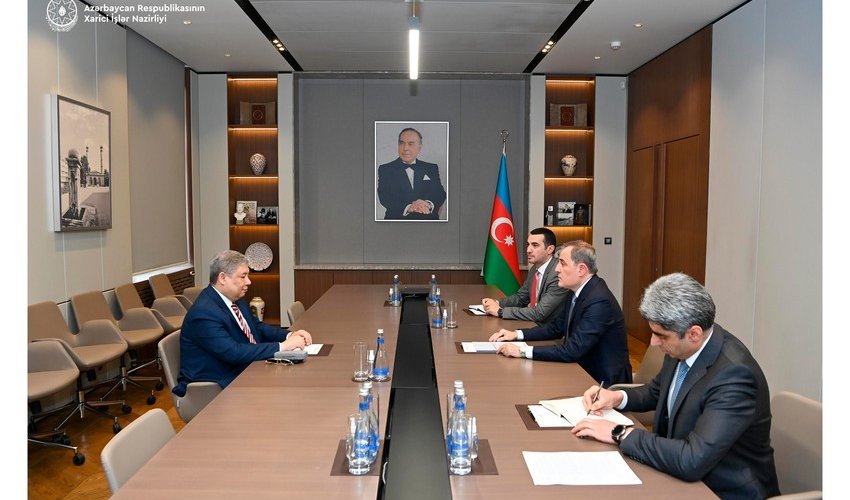 Bayramov fəaliyyəti başa çatan Misir səfiri ilə görüşüb Bayramov fəaliyyəti başa çatan Misir səfiri ilə görüşüb