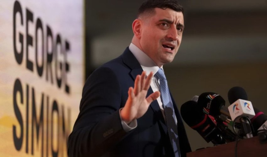 Проигравший на выборах в Румынии Симион призвал к массовым протестам Проигравший на выборах в Румынии Симион призвал к массовым протестам