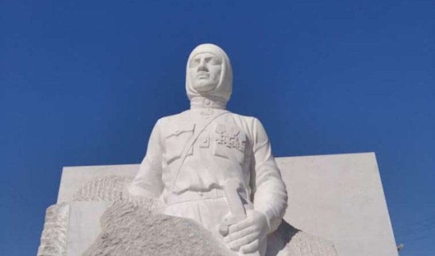 Erməni terrorçunun Xocavənddəki abidəsi sökülüb Erməni terrorçunun Xocavənddəki abidəsi sökülüb