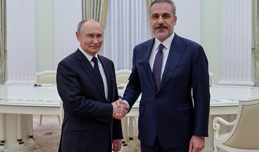 Putin Hakan Fidanı qəbul edib