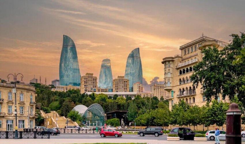 Sabah 33°isti olacaq Sabah 33°isti olacaq