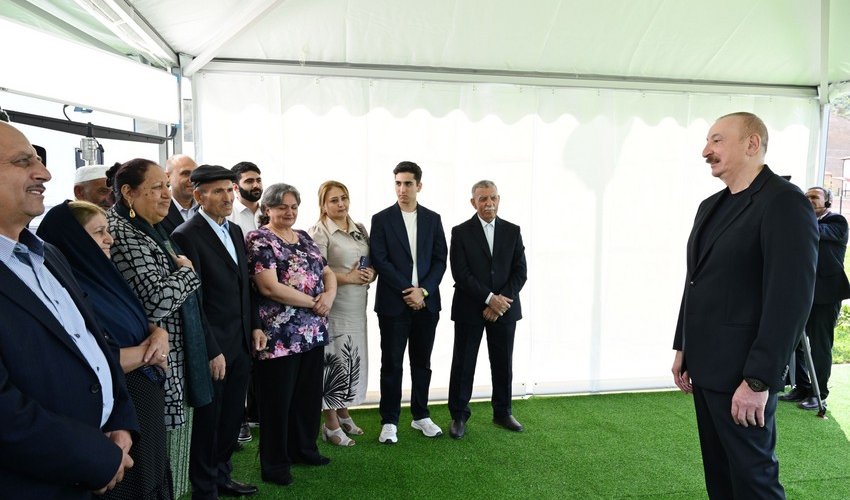 Prezident Qarabağda bərpa olunan şəhər və kəndlərin sayını açıqlayıb Prezident Qarabağda bərpa olunan şəhər və kəndlərin sayını açıqlayıb
