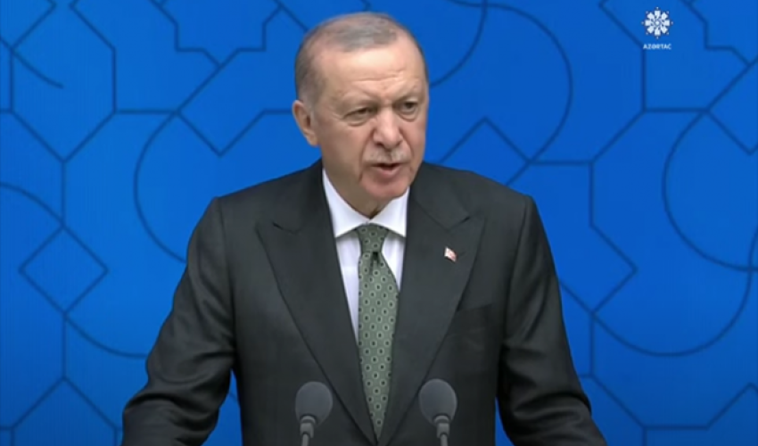 Ərdoğan Laçında Səməd Vurğunun şeirini oxudu - Video Ərdoğan Laçında Səməd Vurğunun şeirini oxudu - Video