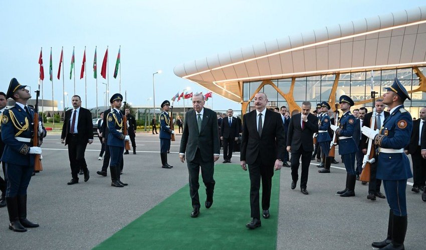 Ərdoğanın Azərbaycana səfəri başa çatıb Ərdoğanın Azərbaycana səfəri başa çatıb