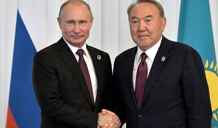Putin Nazarbayevlə görüşüb Putin Nazarbayevlə görüşüb