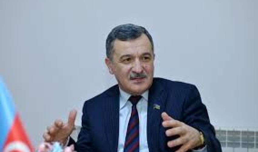 Azərbaycanda gender bərabərliyi məktəblərdə pozulub