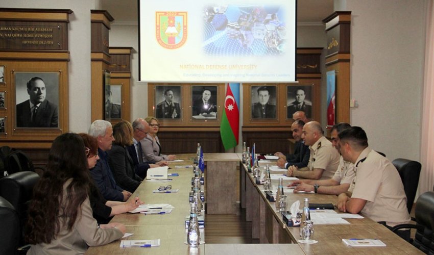 Эксперты НАТО в Баку Эксперты НАТО в Баку