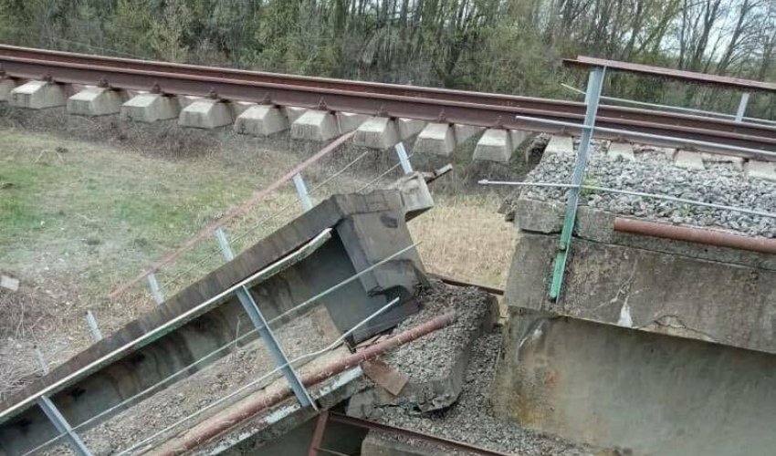 Россия обвиняет Украину в подрыве мостов