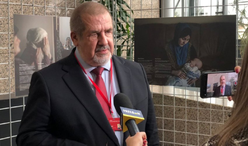 Глава крымскотатарского Меджлиса обратился к россиянам в Крыму Глава крымскотатарского Меджлиса обратился к россиянам в Крыму