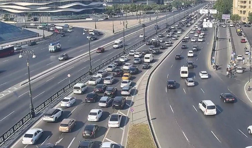 Bakıda sıxlıq olan yollar - Siyahı Bakıda sıxlıq olan yollar - Siyahı