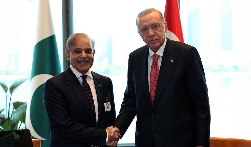 Ərdoğan Şəriflə regional məsələləri müzakirə edib Ərdoğan Şəriflə regional məsələləri müzakirə edib