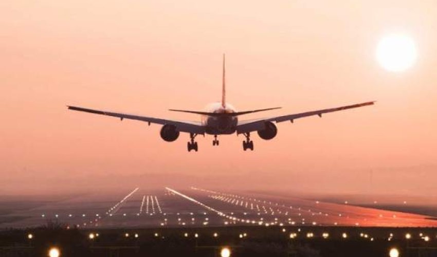 Moskvada aeroportu su basıb,uçuşlar təxirə salınıb Moskvada aeroportu su basıb,uçuşlar təxirə salınıb