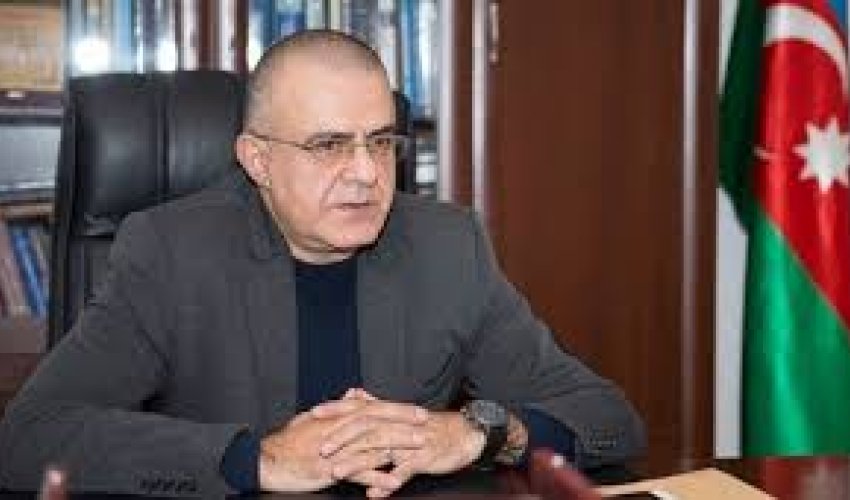 Reket jurnalistikasını yeniləyən həmin məktəb direktorlarıdır – Deputat jurnalistləri müdafiə edib Reket jurnalistikasını yeniləyən həmin məktəb direktorlarıdır – Deputat jurnalistləri müdafiə edib