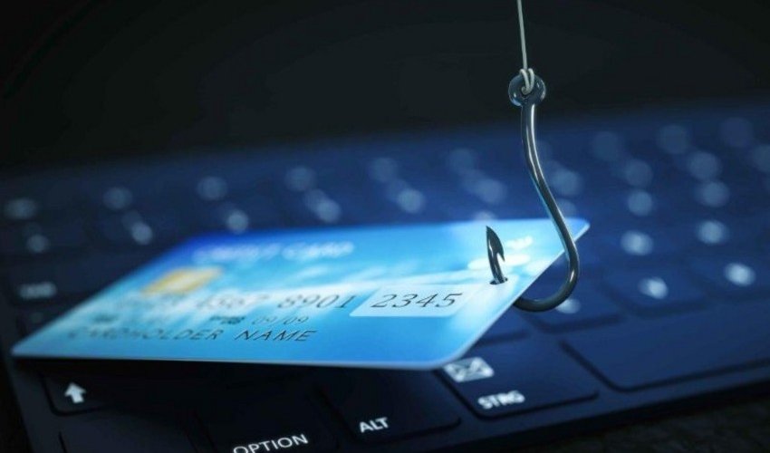 Ötən gün bank kartlarından 6 mindən çox pul vəsaiti oğurlanıb Ötən gün bank kartlarından 6 mindən çox pul vəsaiti oğurlanıb