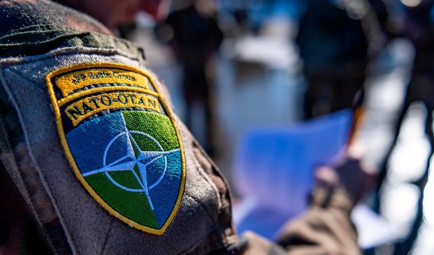 NATO Rusiya sərhədlərini izləmək üçün peyk sistemi yaradacaq NATO Rusiya sərhədlərini izləmək üçün peyk sistemi yaradacaq