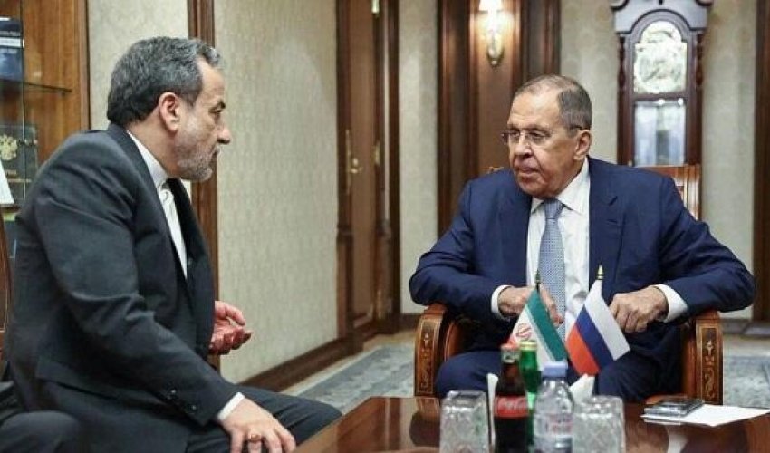 Лавров поговорил с Аракчи и осудил Израиль Лавров поговорил с Аракчи и осудил Израиль