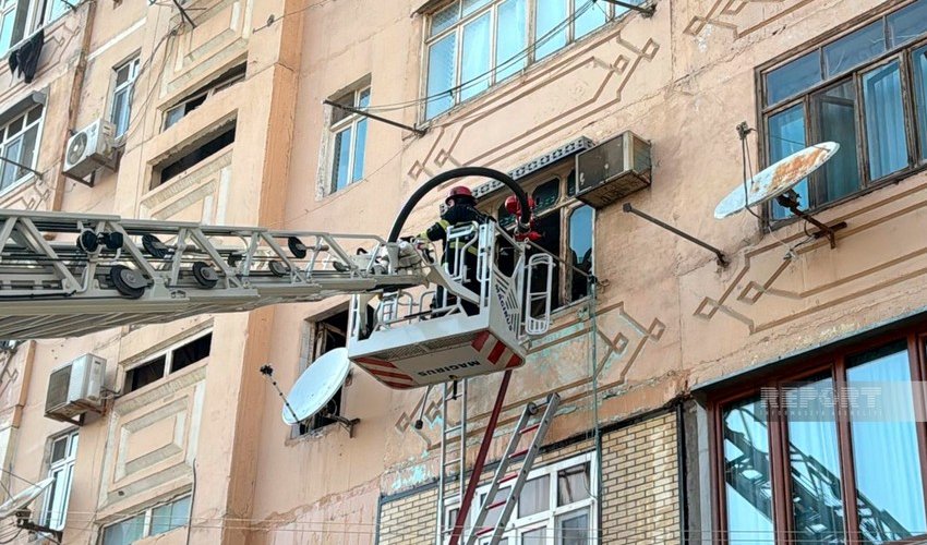 Sumqayıtda çoxmərtəbəli binada yanğın baş verib Sumqayıtda çoxmərtəbəli binada yanğın baş verib