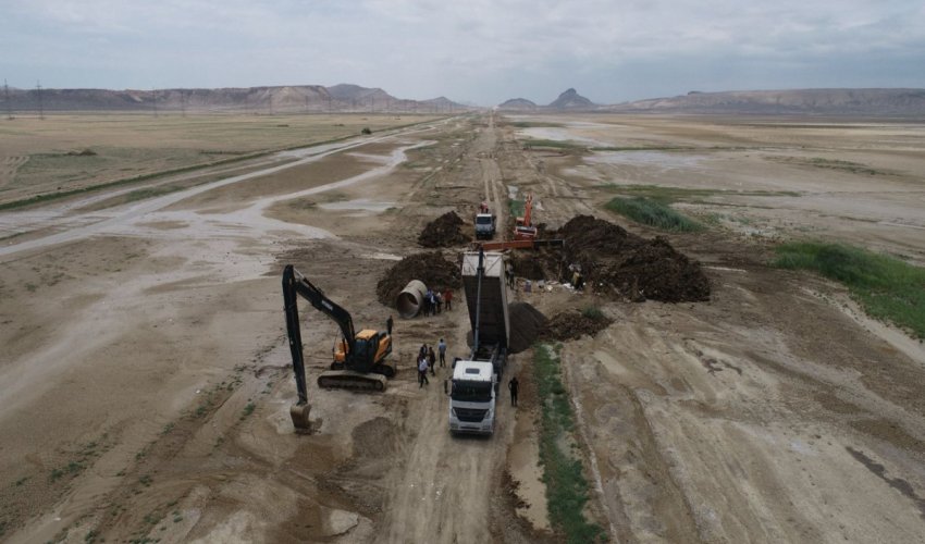 Авария на водопроводе Огуз-Габала-Баку устранена Авария на водопроводе Огуз-Габала-Баку устранена