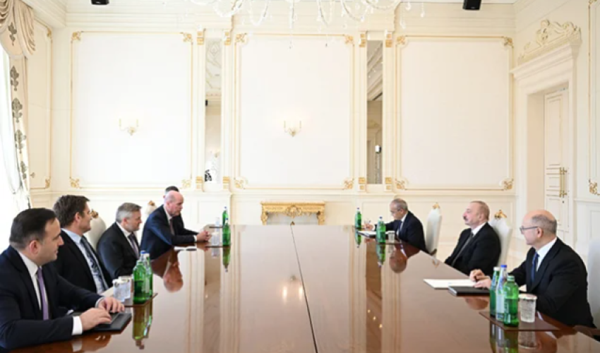 Президент Азербайджана принял генерального директора компании bp Президент Азербайджана принял генерального директора компании bp