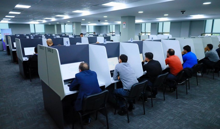 Taksi sürücüləri üçün test imtahanı keçirilib Taksi sürücüləri üçün test imtahanı keçirilib