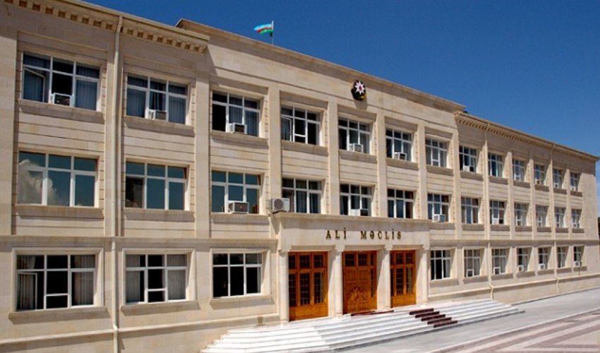 Naxçıvan Konstitusiyasına Ali Məclis və Nazirlər Kabinetinin səlahiyyətləri ilə bağlı yeni maddələr əlavə ediləcək Naxçıvan Konstitusiyasına Ali Məclis və Nazirlər Kabinetinin səlahiyyətləri ilə bağlı yeni maddələr əlavə ediləcək