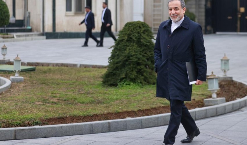 Глава МИД Ирана прилетит к Путину Глава МИД Ирана прилетит к Путину