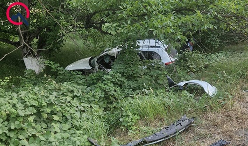 Bakı-Quba yolunda qəza olub, ölənlər var Bakı-Quba yolunda qəza olub, ölənlər var