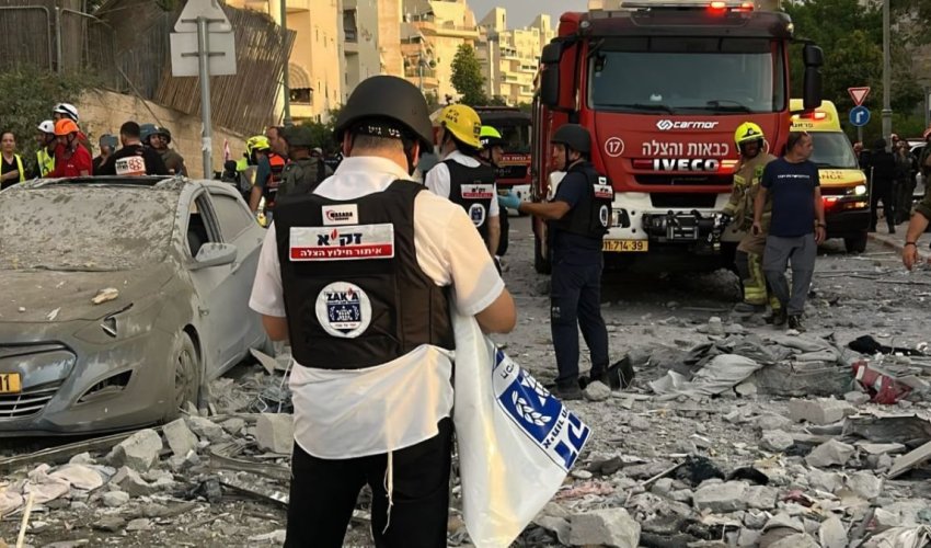 Iran launches rockets at Israel, declares ceasefire Iran launches rockets at Israel, declares ceasefire